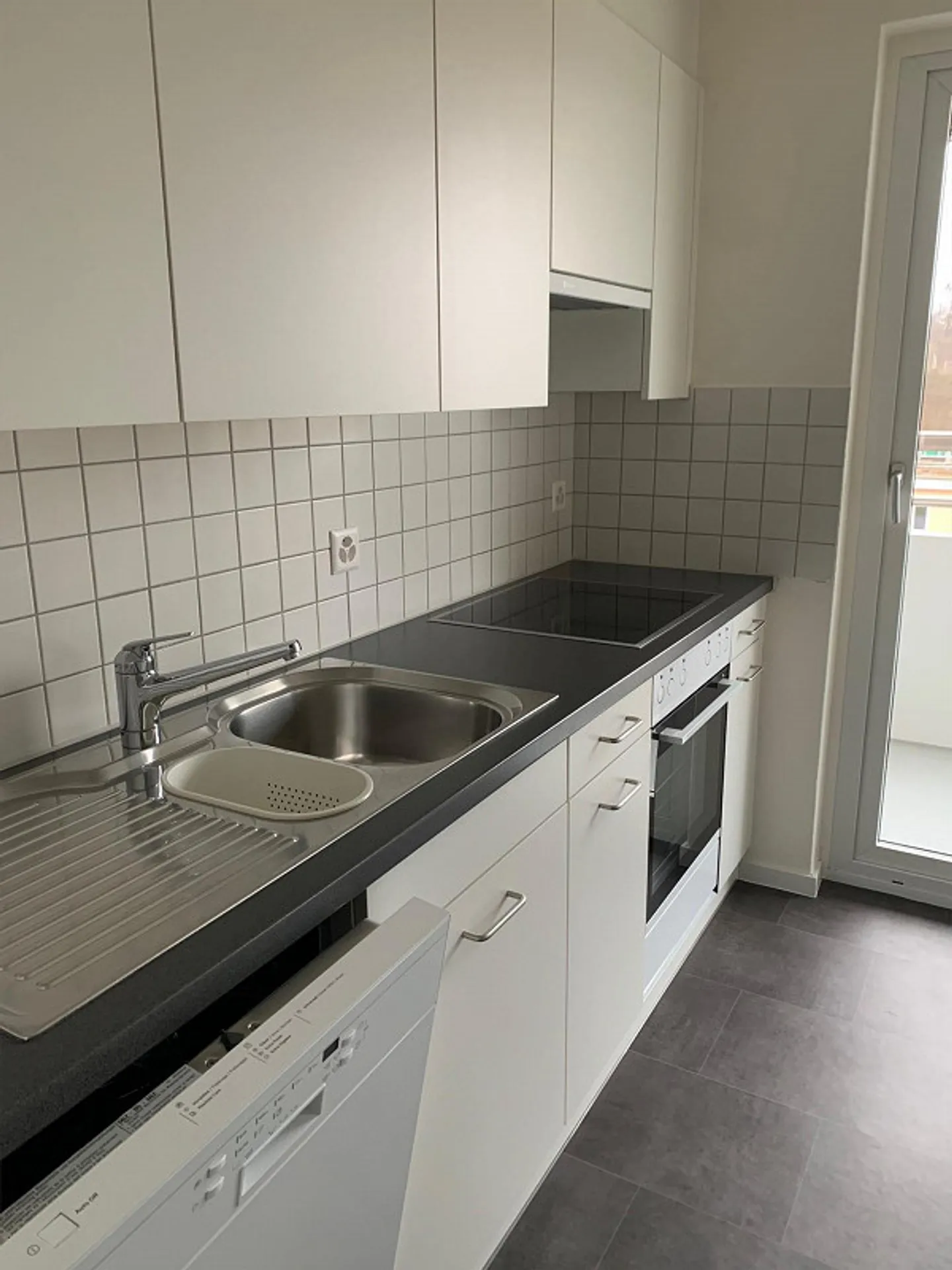 4.5 Zimmerwohnung mit Balkon - Foto 4 von 9