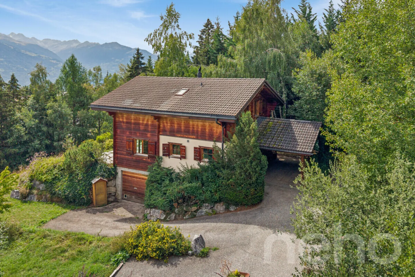 Charmantes Chalet mit Atemberaubender Aussicht - Foto 4 von 12
