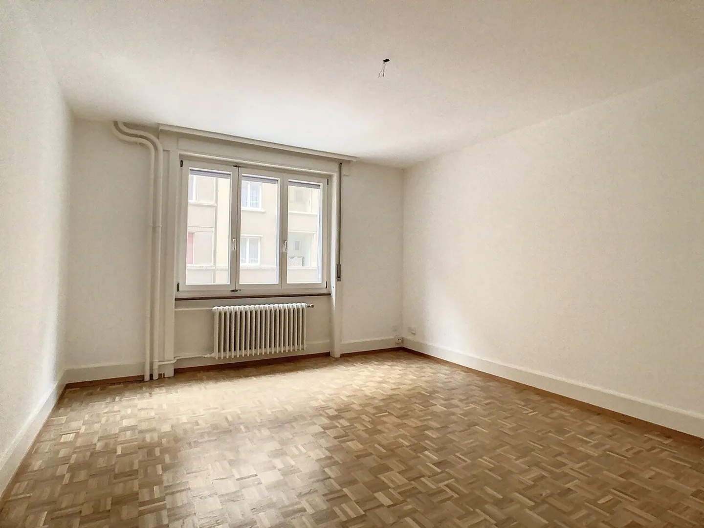Charming 2-room apartment - Photo 5 of 9