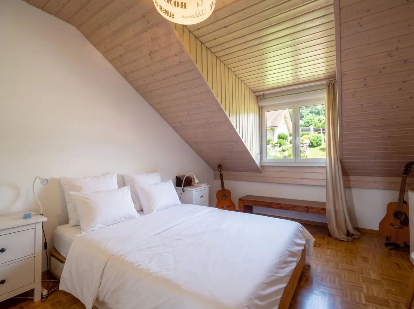 Apartment for Sale in Belmont - 4.5 Rooms with 120m2, Garage and Gallery - Photo 7 of 13