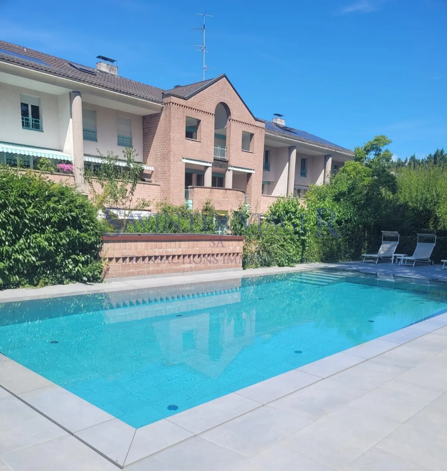 Belle vue, triplex dans une résidence sécurisée - Viager occupé - Photo 1 sur 24