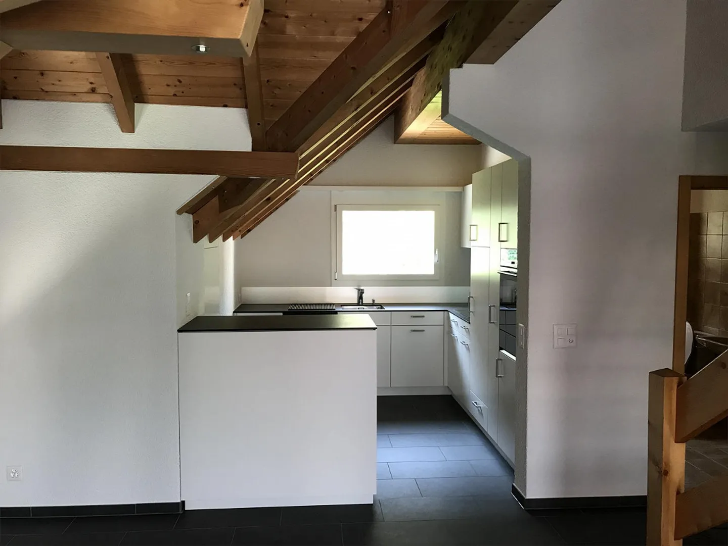 Maisonette Dachwohnung 4 1/2 Zimmer mit Galerie - Foto 4 von 20
