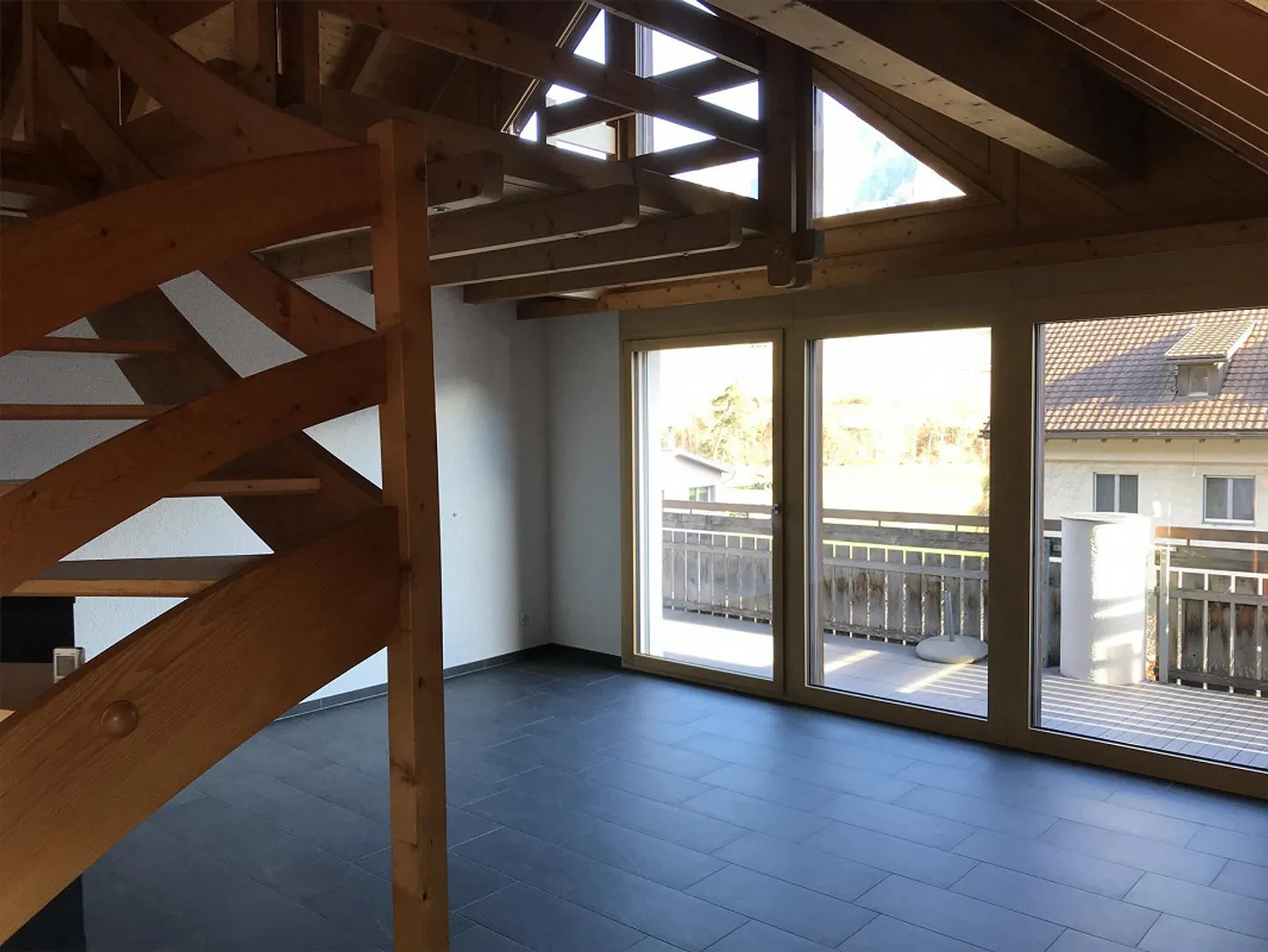 Maisonette Dachwohnung 4 1/2 Zimmer mit Galerie - Foto 10 von 20