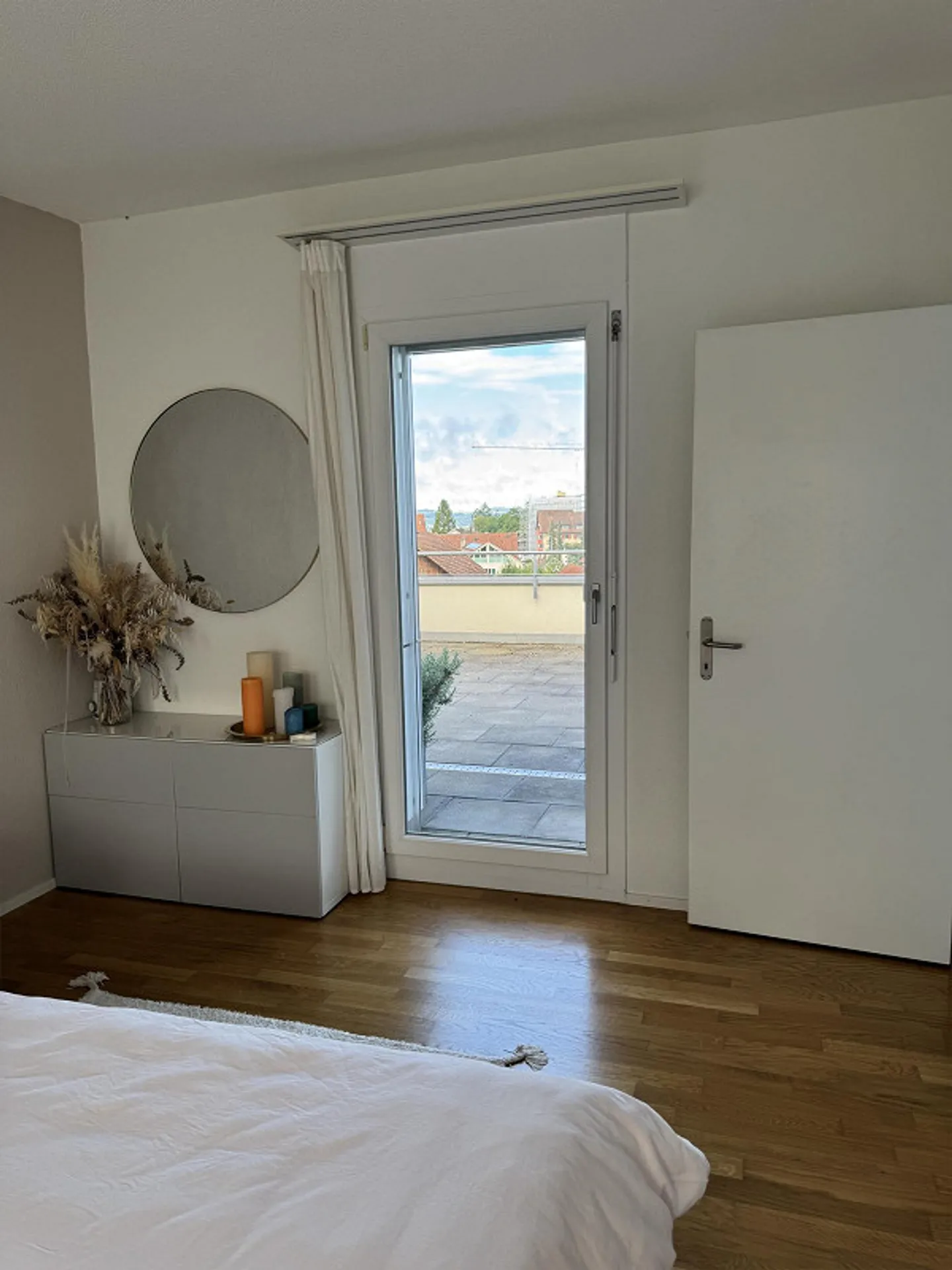 Geräumige Attikawohnung mit Terrassen - Foto 23 von 24