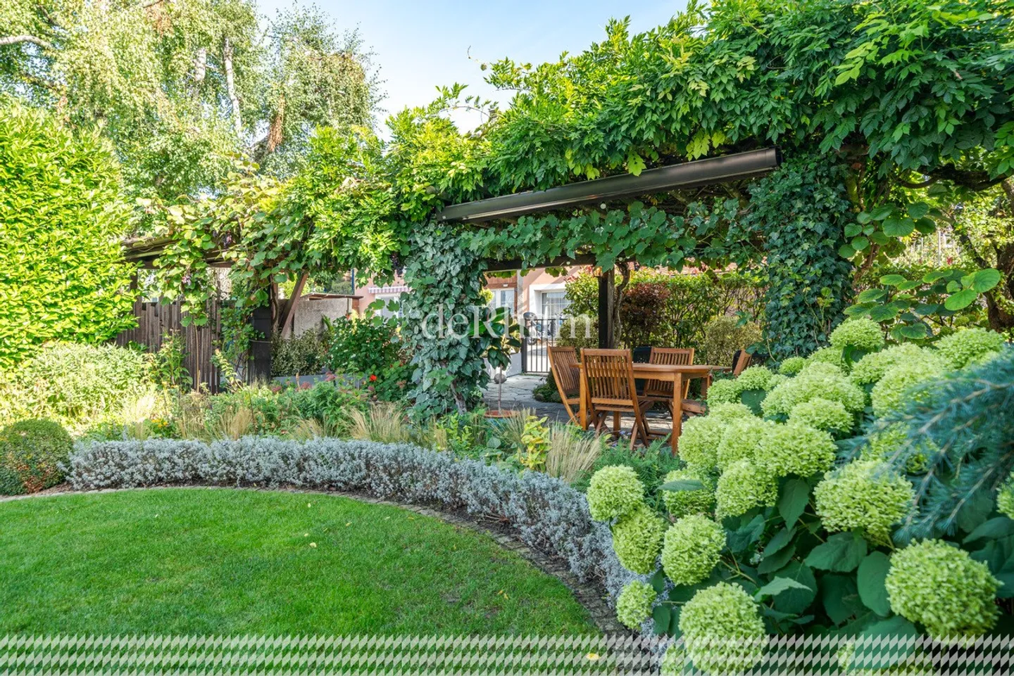 Wunderschönes Triplex mit Garten - Foto 14 von 16