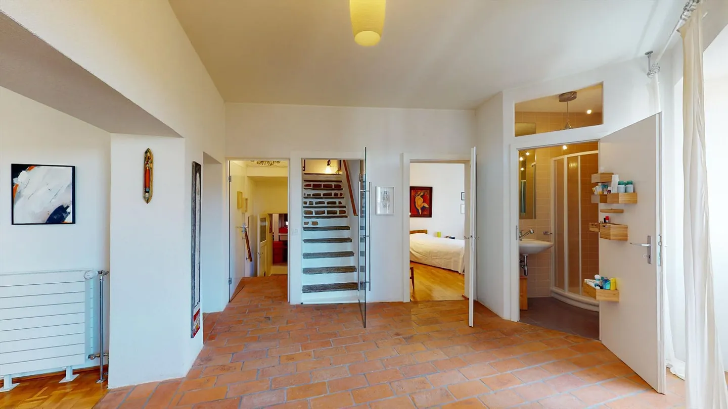 Maison unifamiliale rénovée et charmante dans le cœur historique du village - Photo 19 sur 30
