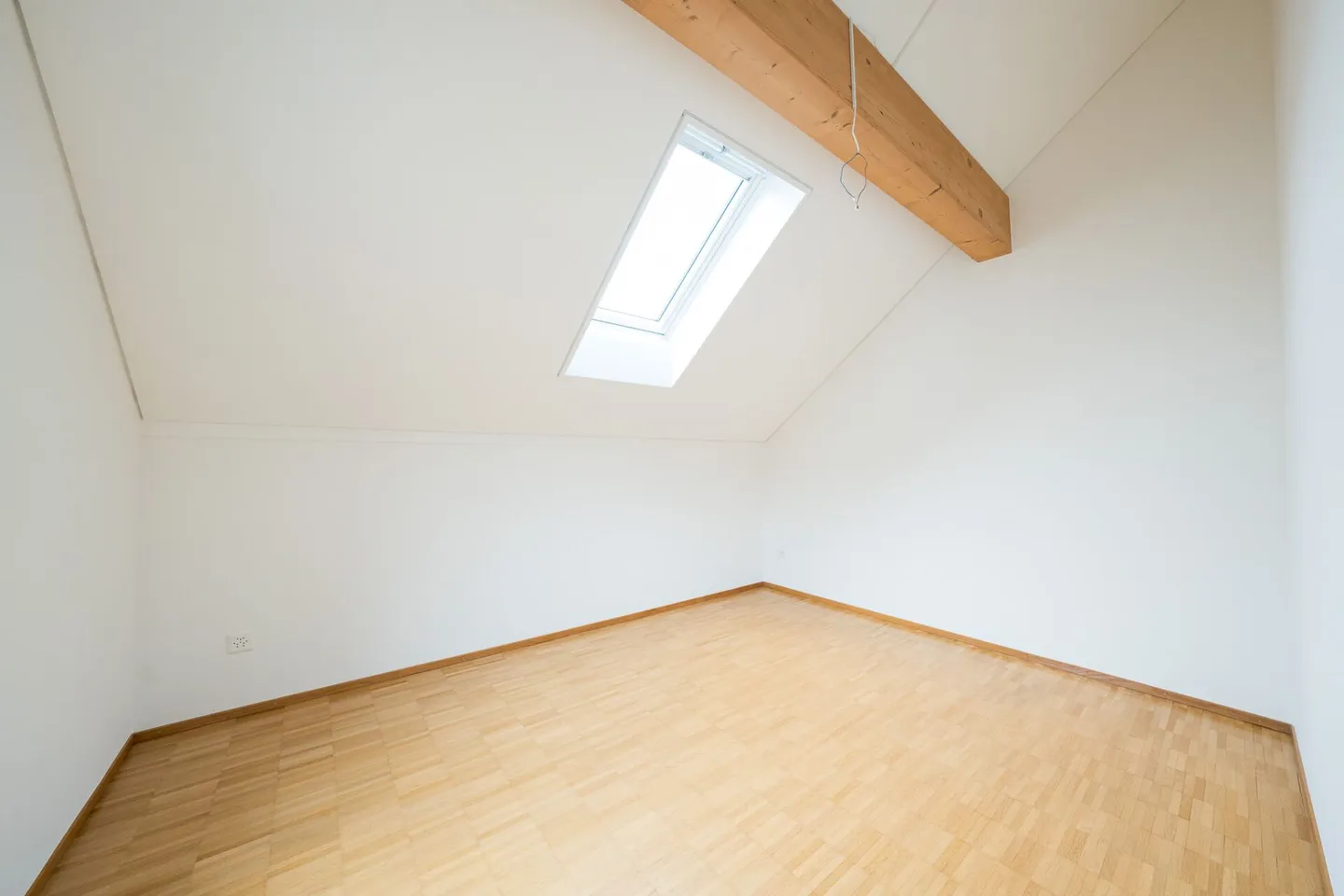 Appartement en coin en duplex de 4,5 pièces au centre - Photo 14 sur 18