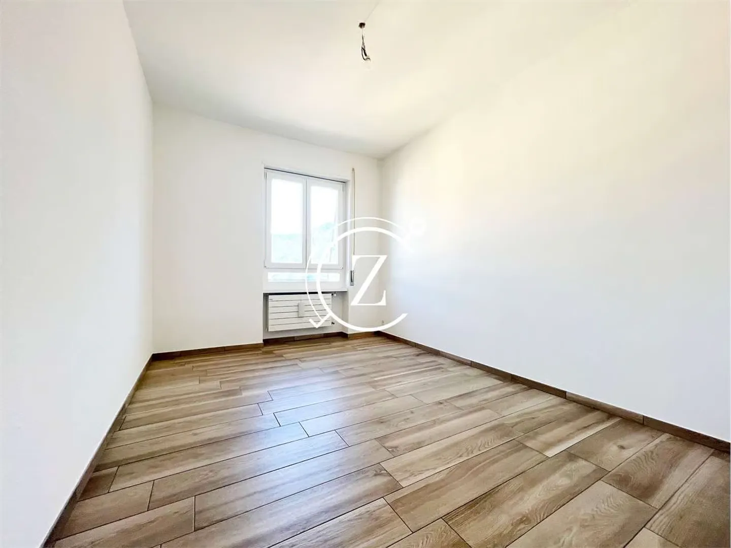 Appartamento 2.5 completamente ristrutturato con vista lago a Lugano - Foto 2 di 7
