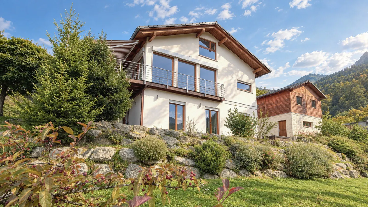 Stunning Villa with Alpine Views - Photo 3 of 17