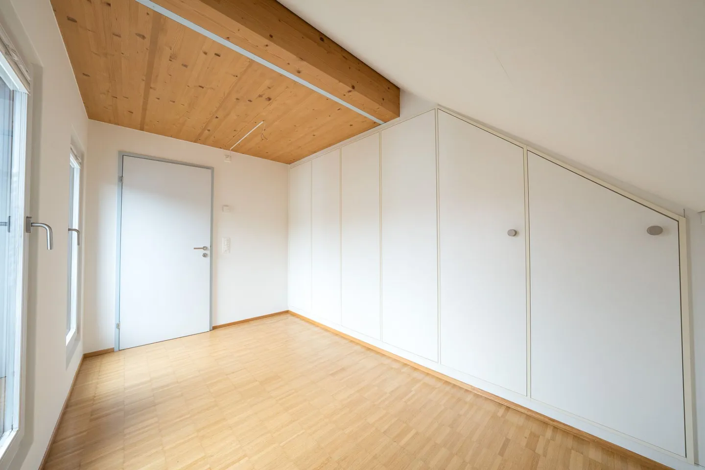 Appartement en coin en duplex de 4,5 pièces au centre - Photo 15 sur 18