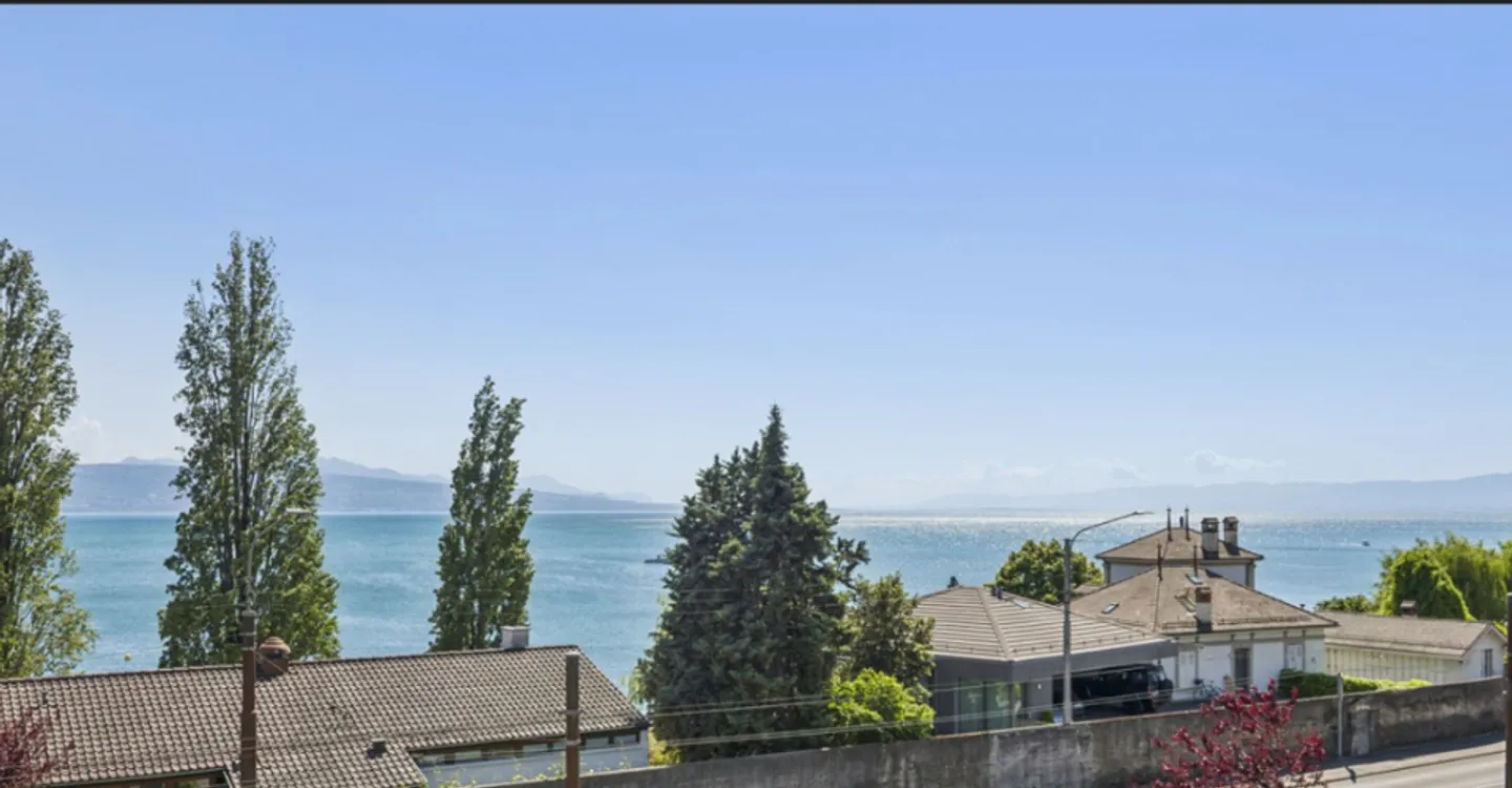 Apartment a stone's throw from the lake in Lavaux! - Photo 1 of 13