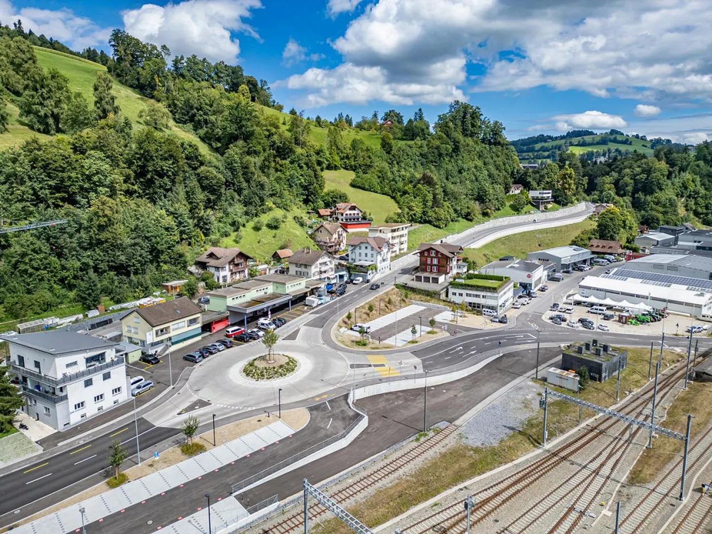 Central Residential and Commercial Property - Photo 1 of 7