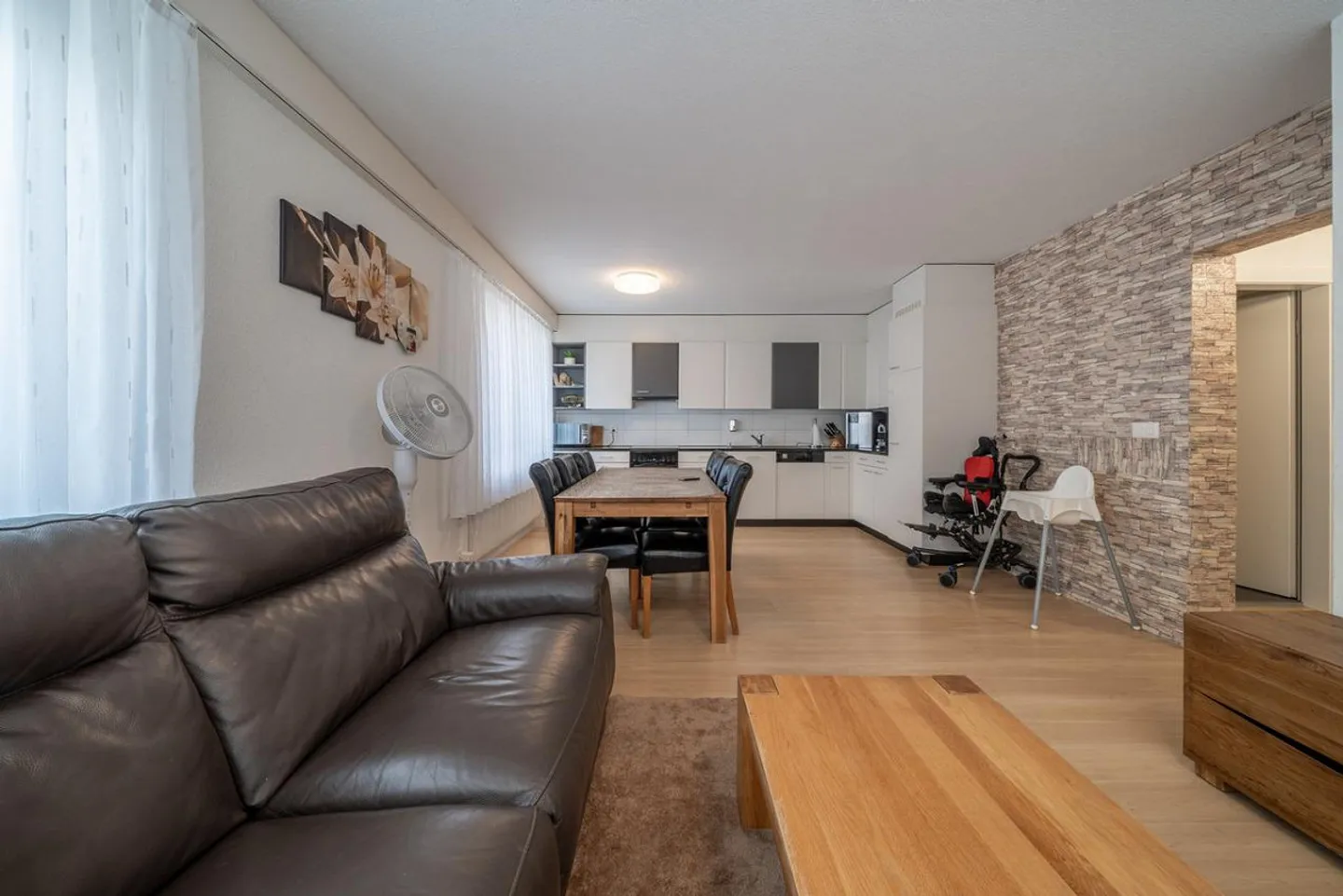 Central Residential and Commercial Property - Photo 5 of 7