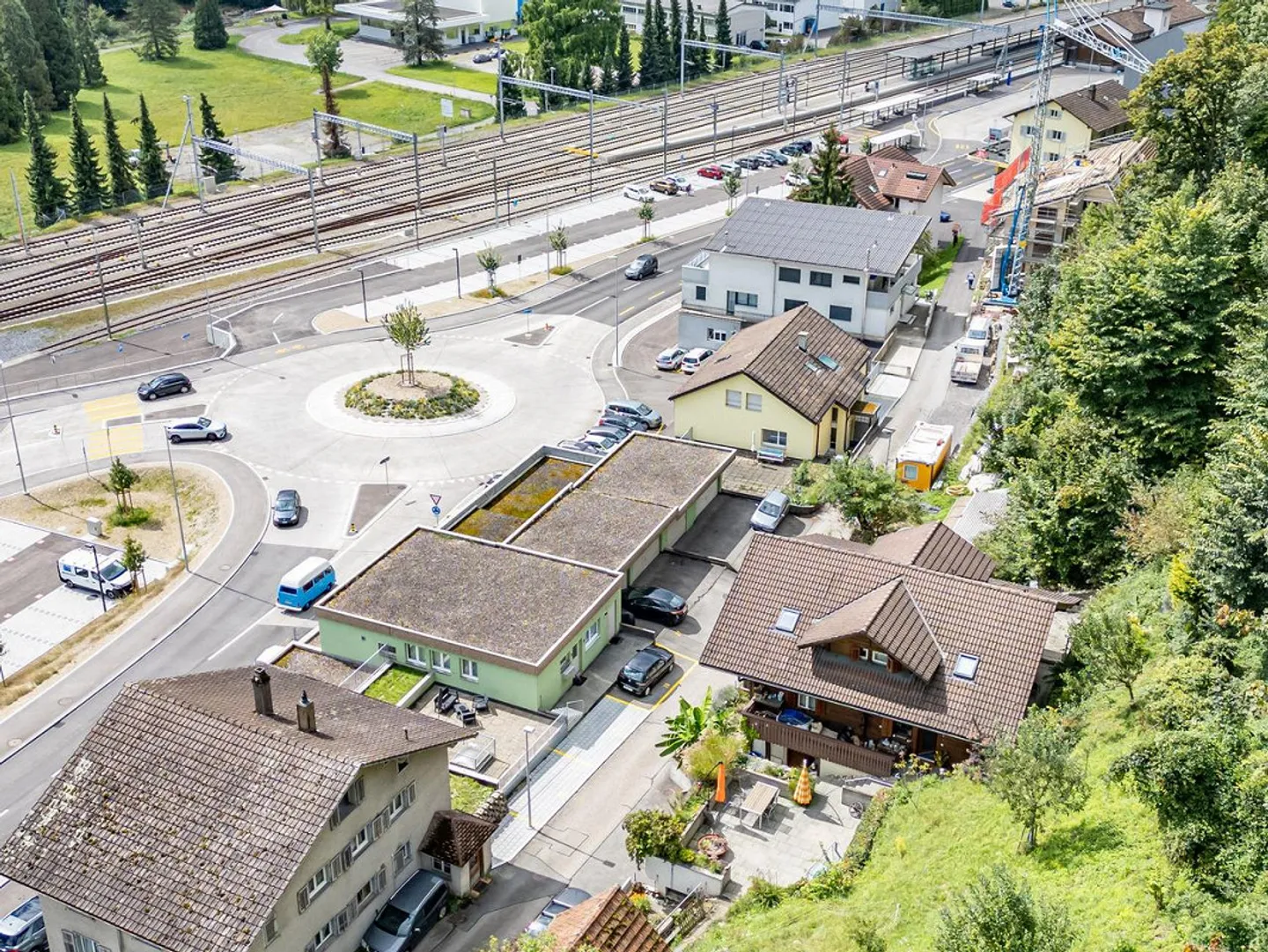 Central Residential and Commercial Property - Photo 2 of 7