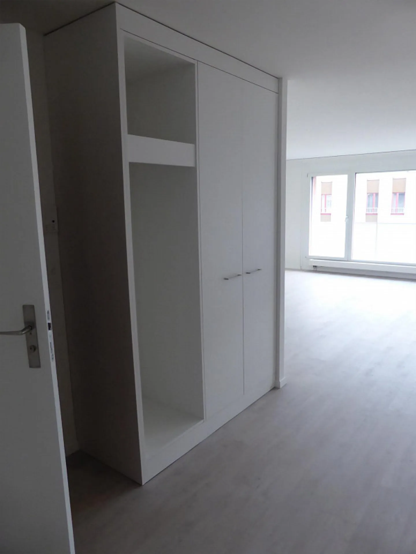 Freshly renovated 3.5-room apartment - Photo 5 of 10