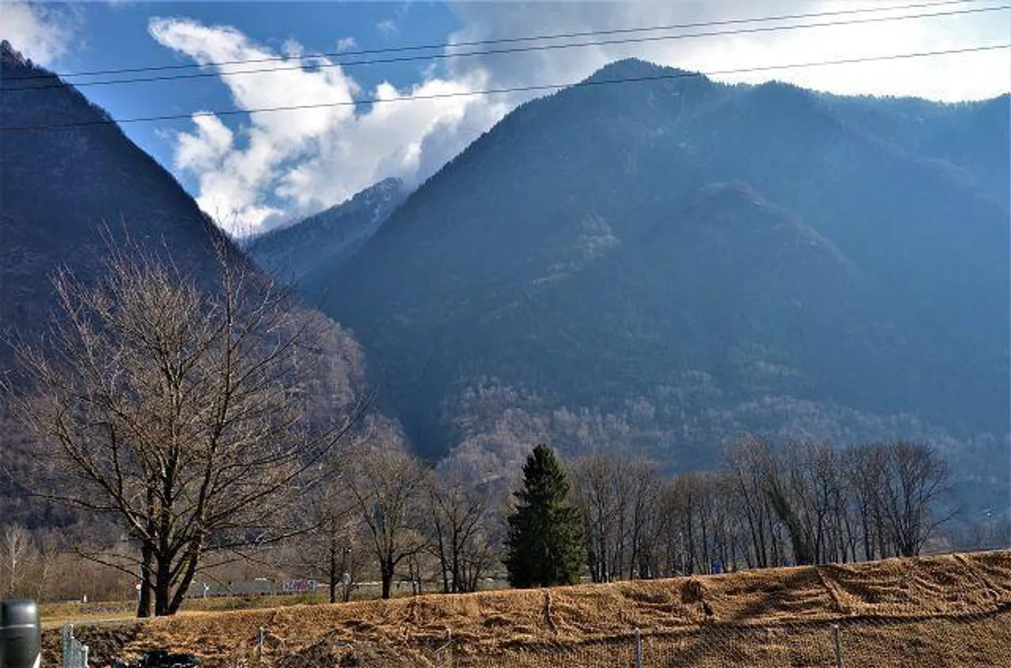 2 bâtiments rustiques à rénover avec projet dans un emplacement ensoleillé - Photo 16 sur 22