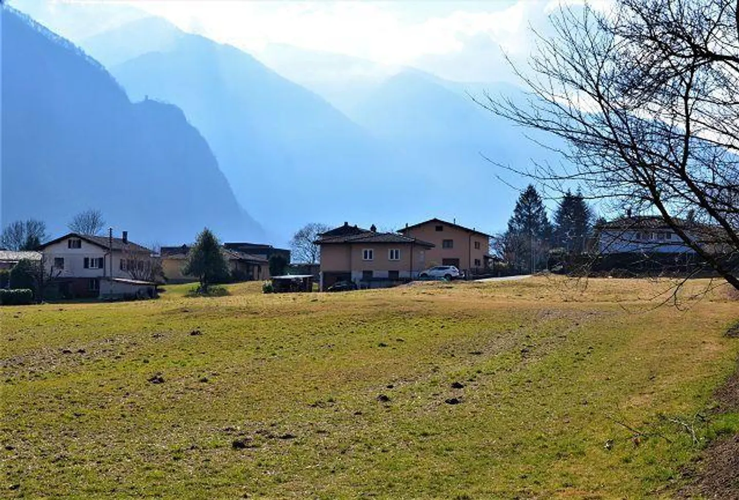 2 bâtiments rustiques à rénover avec projet dans un emplacement ensoleillé - Photo 17 sur 22