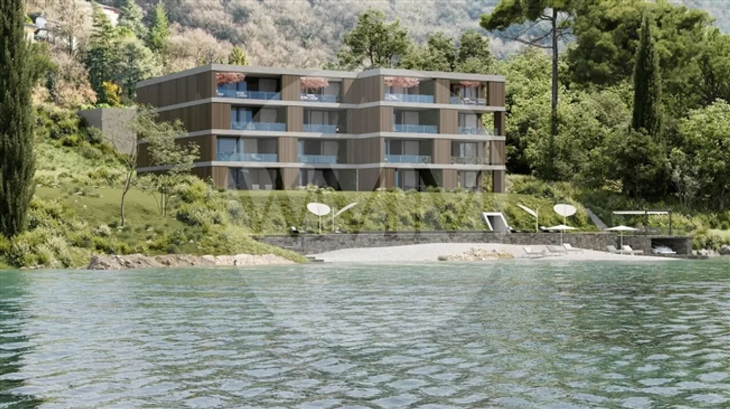 Elegant Two-Room Apartment by the Lake with Charming View - Photo 2 of 8