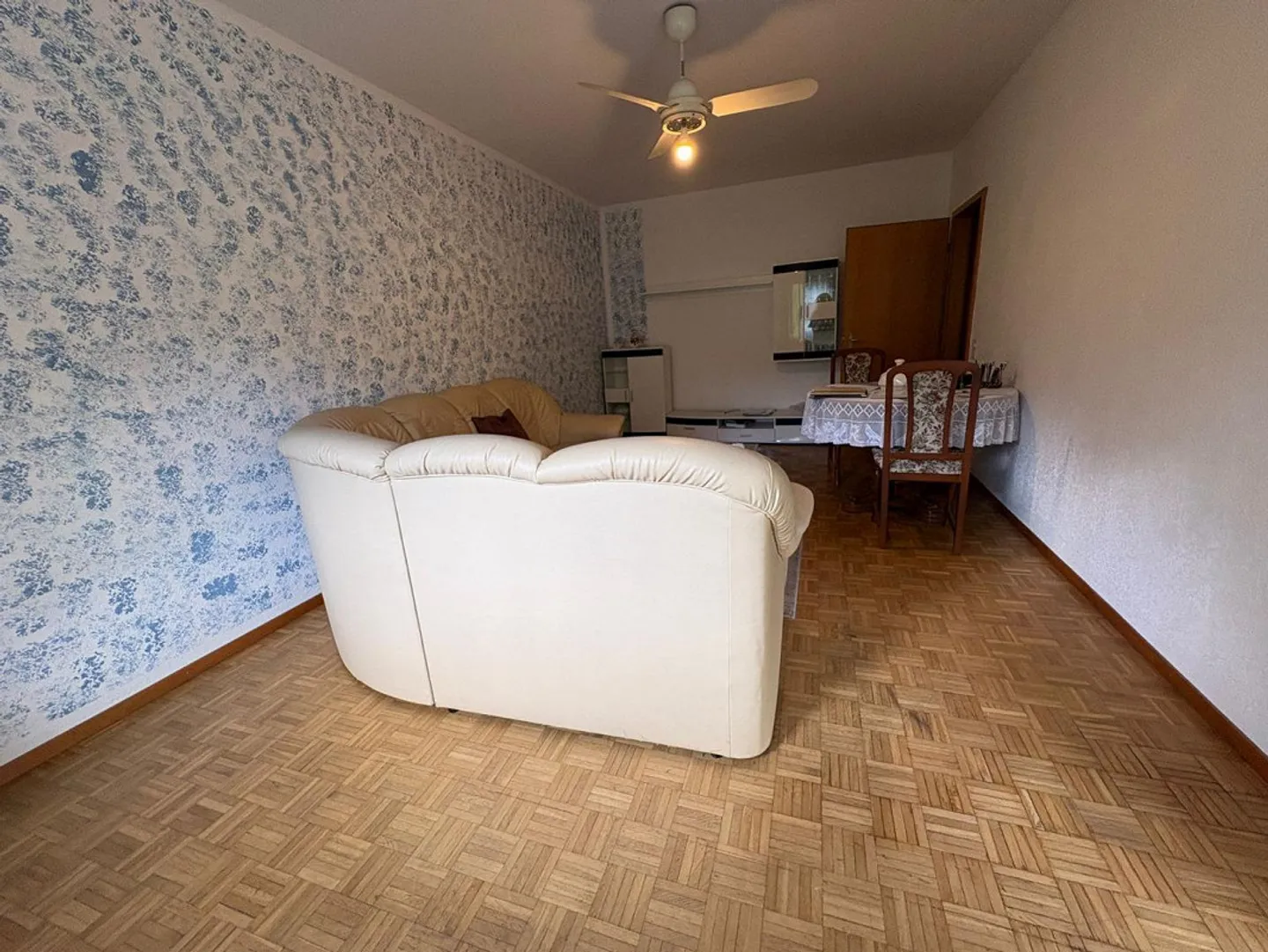 2 1/2-Room Apartment on the Second Floor - Photo 7 of 29