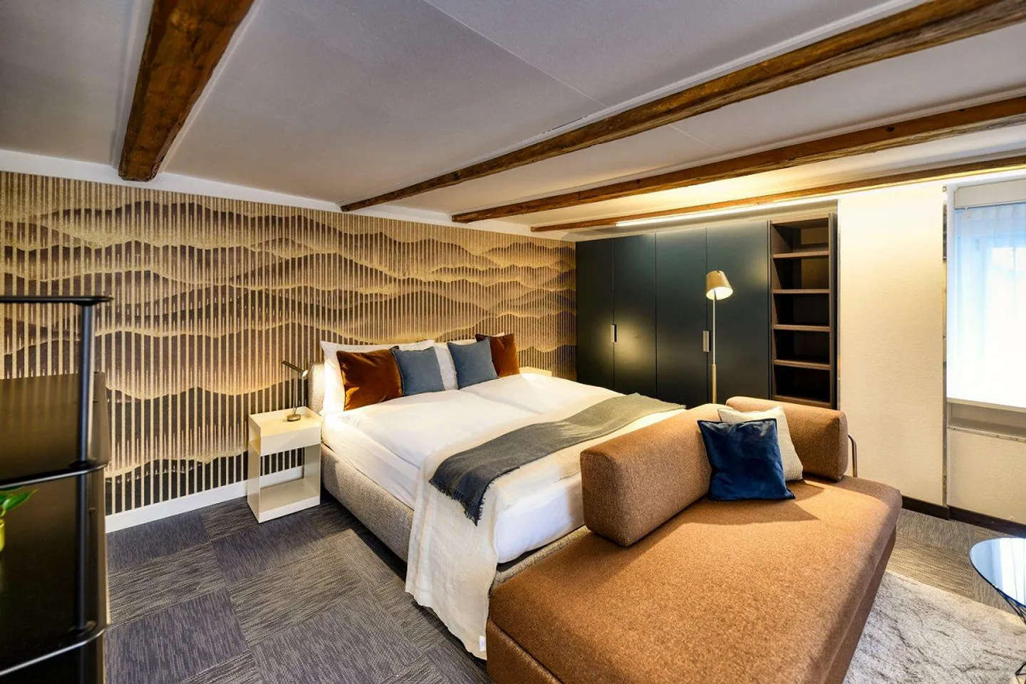 Nuovo loft arredato in una posizione molto centrale ad Altdorf - Foto 2 di 13