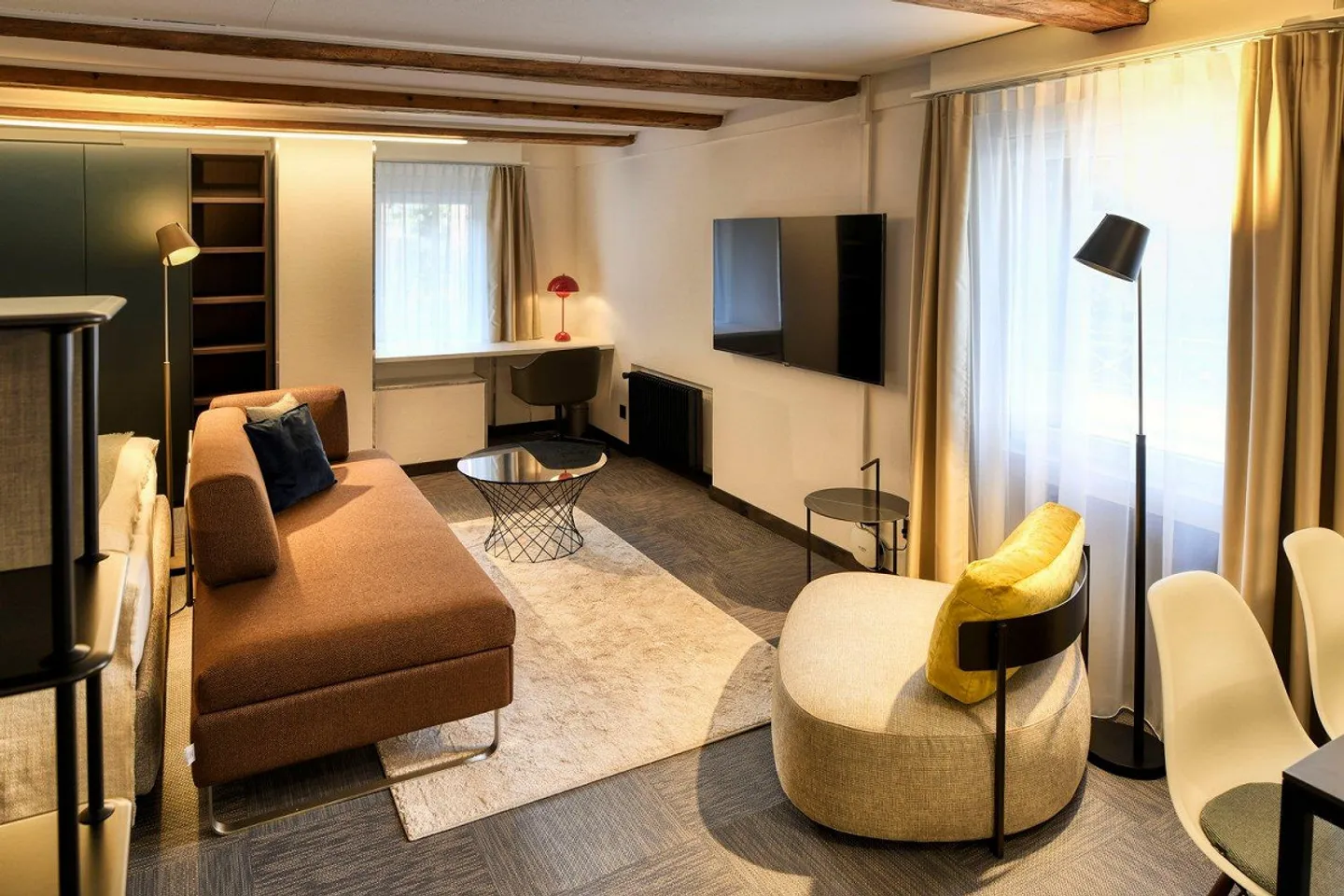 Nuovo loft arredato in una posizione molto centrale ad Altdorf - Foto 6 di 13