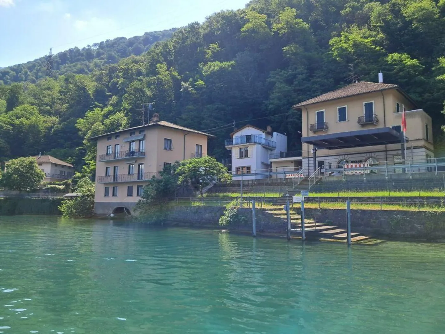 Villa Maison Multi-Familiale Directement sur le Lac de Lugano - Prête pour un Nouveau ... - Photo 1 sur 7