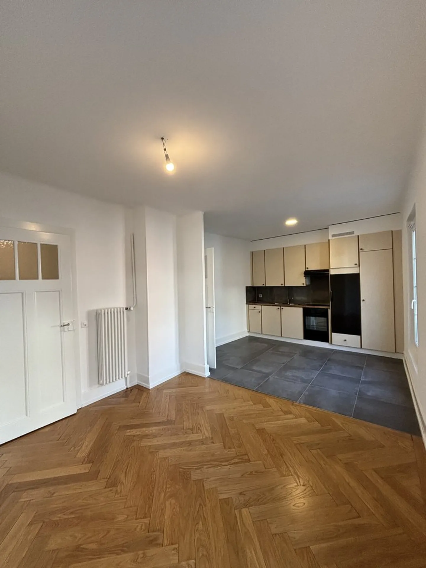 Charming Apartment in Pully - Photo 1 of 5