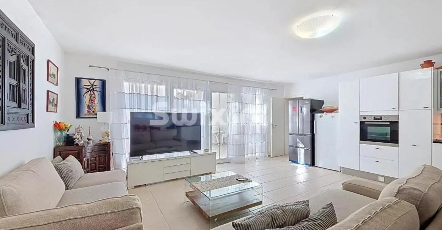 Charming Apartment in Genthod - Photo 1 of 6