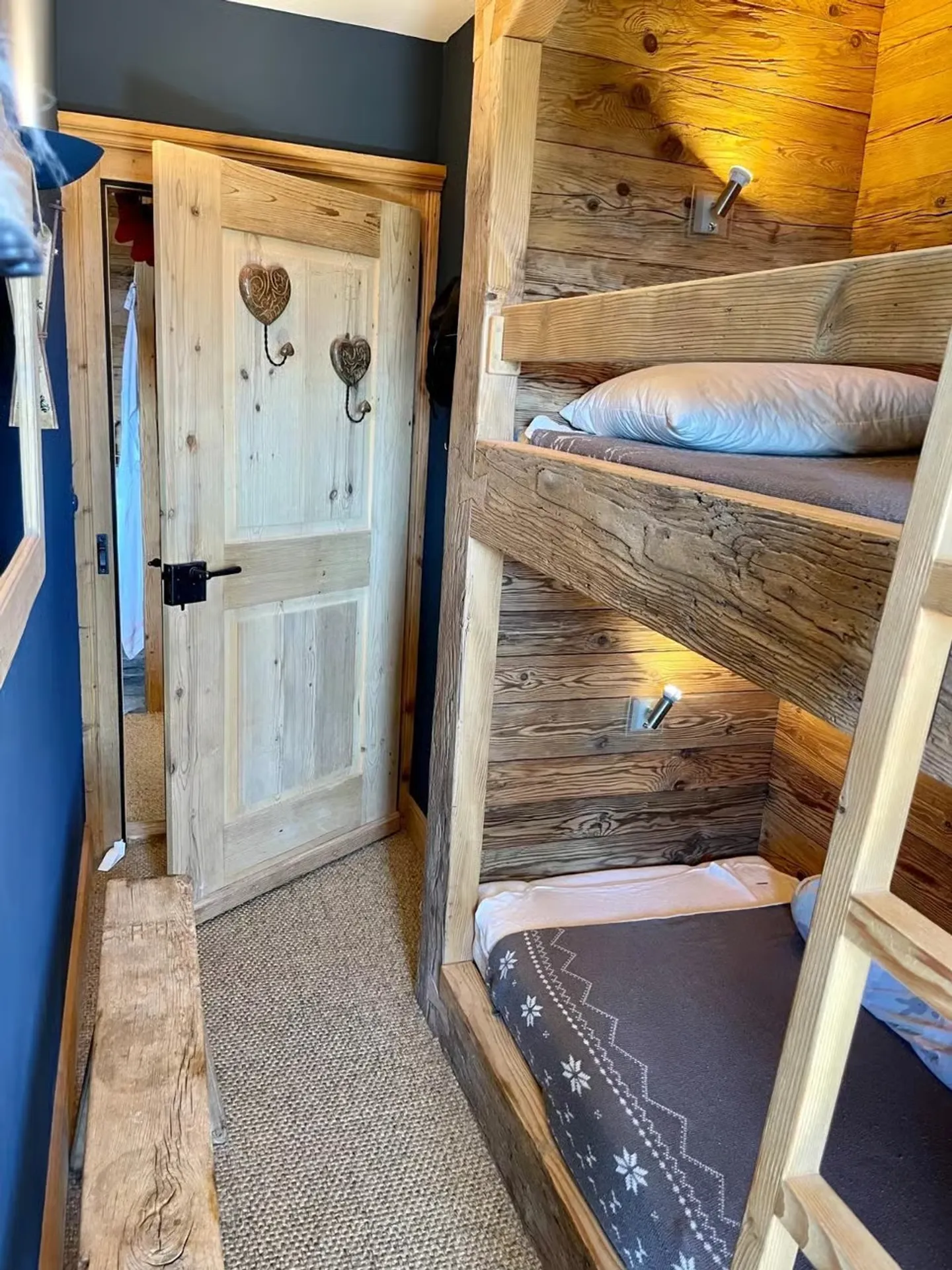 Appartement Charmant avec Vue Montagne - Photo 8 sur 13
