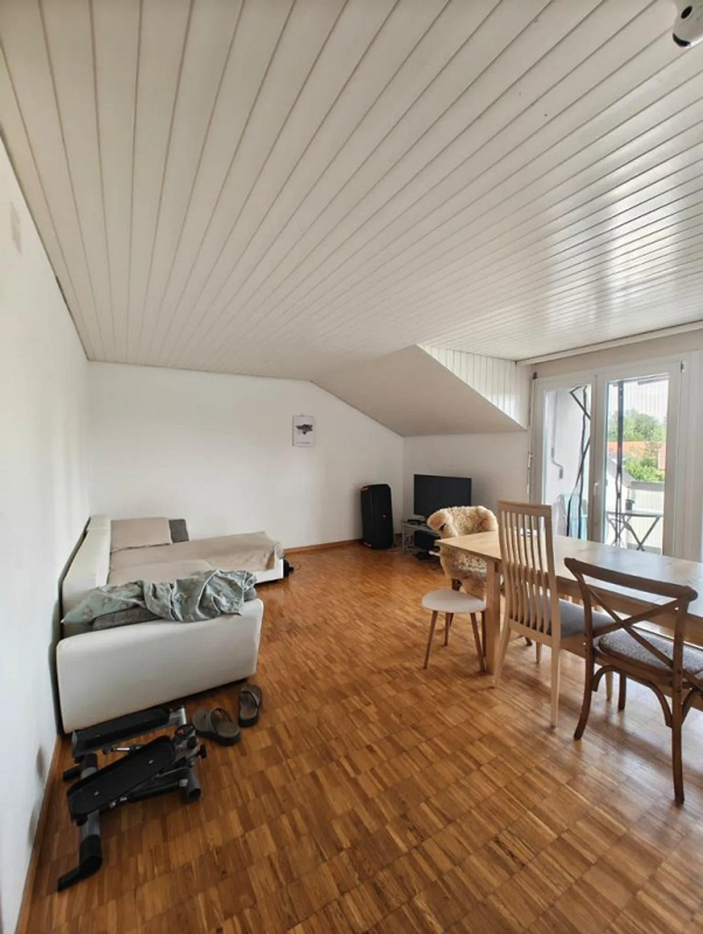 Appartamento mansardato 2.5 al 2° piano con balcone - Foto 2 di 8