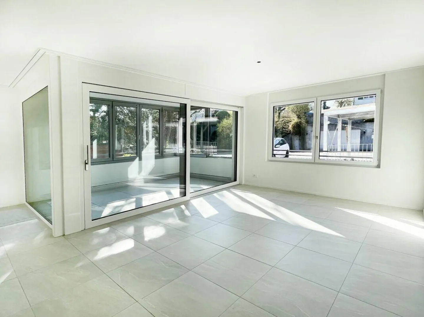 Appartamento nuovo di 3,5 locali a Oberwil - Foto 2 di 4