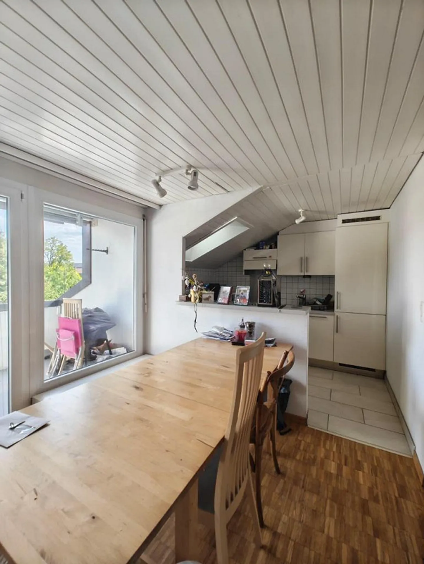 Appartamento mansardato 2.5 al 2° piano con balcone - Foto 3 di 8