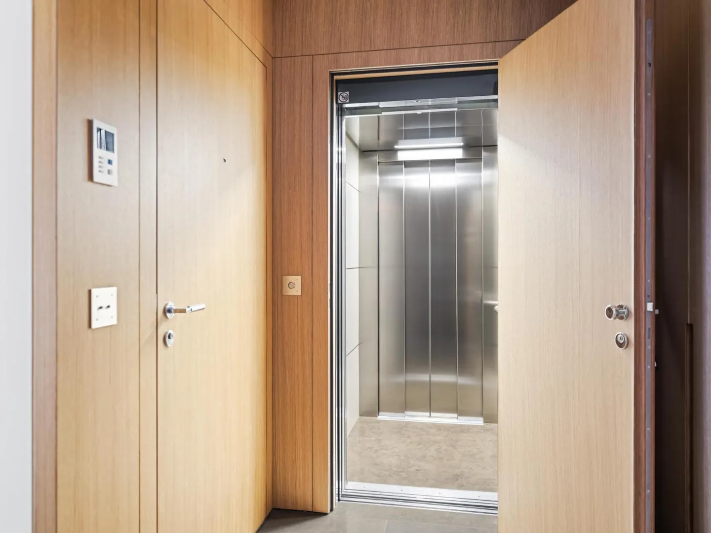 Wunderschönes Penthouse mit Aufzug - Foto 1 von 12