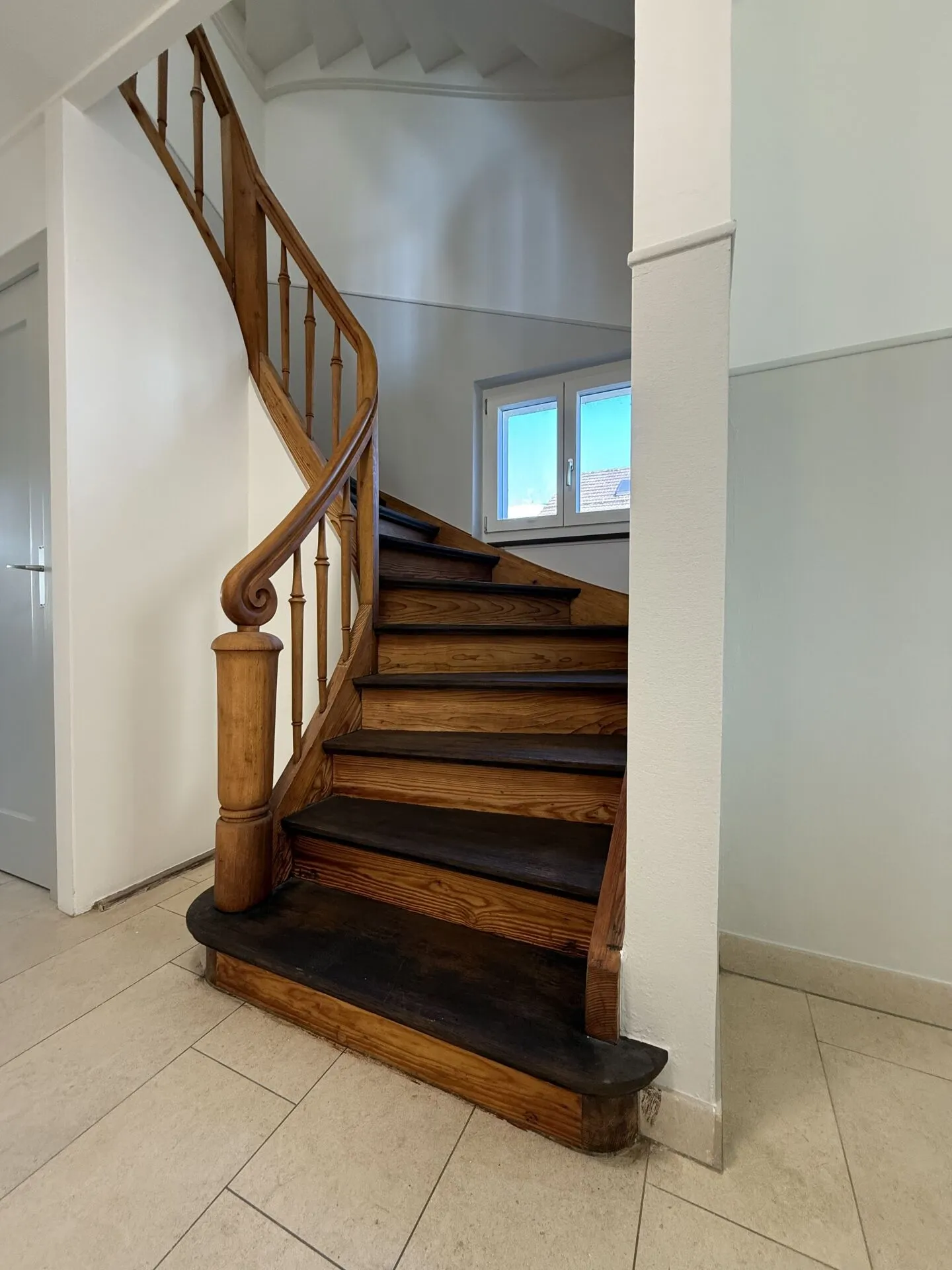 6 Room Single Family House in Langenthal - Photo 6 of 17