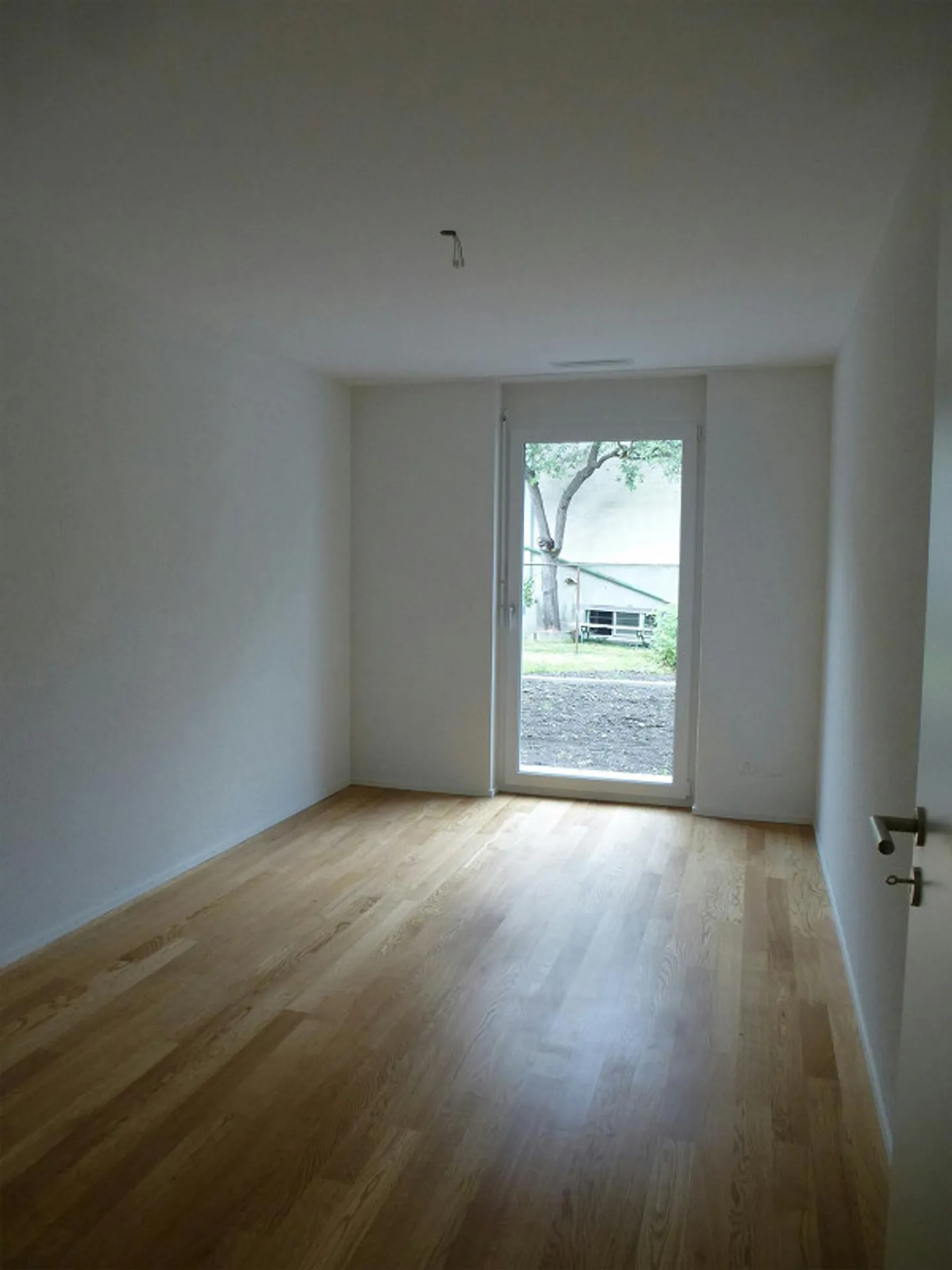 Grand appartement central de 4,5 pièces à louer - Photo 6 sur 10