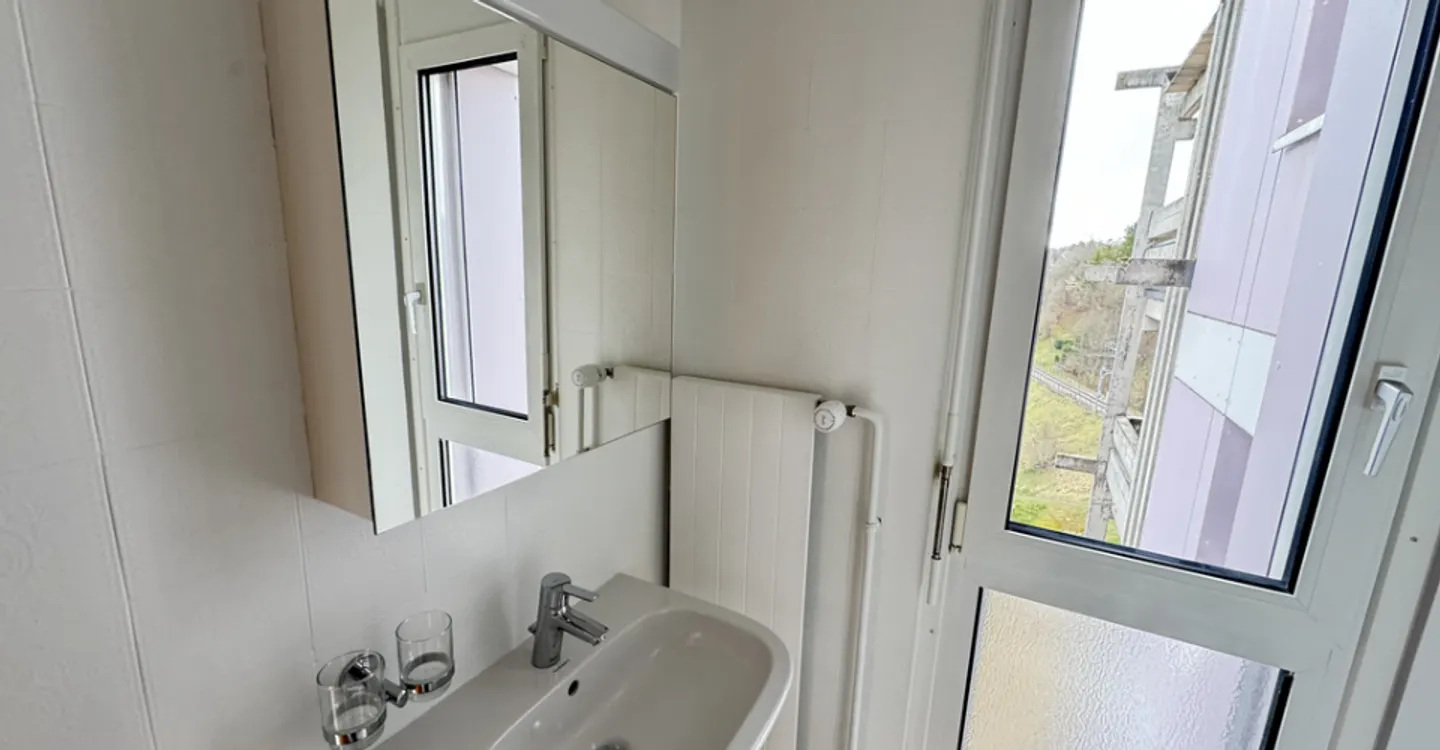 Duplex with generous volumes and 2 terraces - Photo 8 of 10