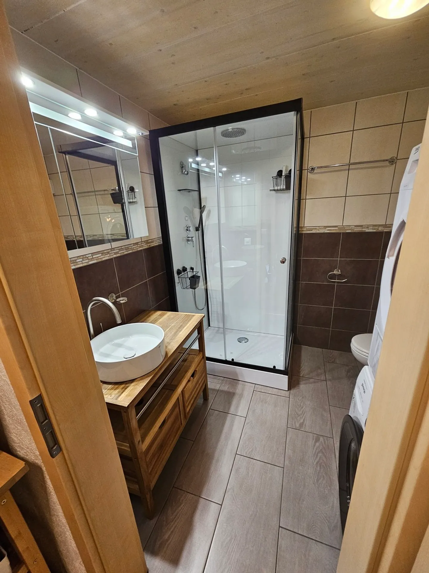 Magnificent apartment in the city center, close to all amenities - Photo 4 of 11