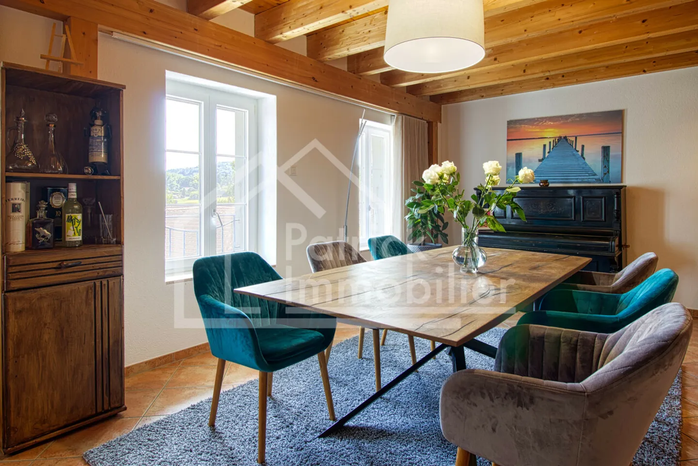 Immeuble d'habitation avec café restaurant - Photo 8 sur 13