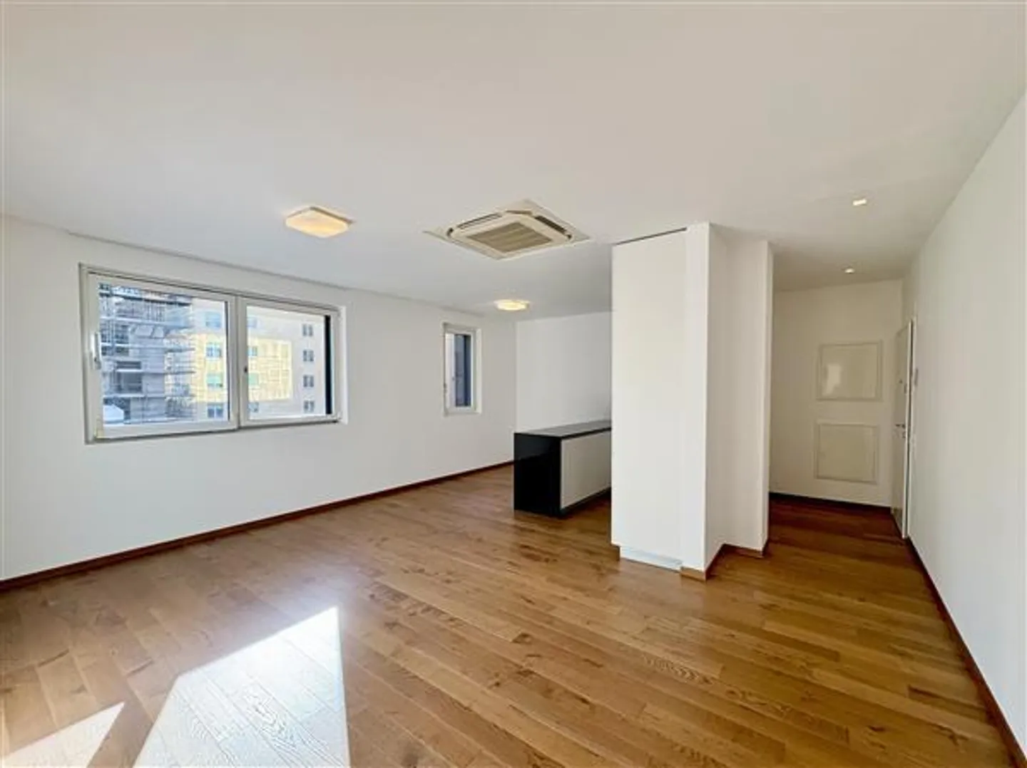 Lugano: 2,5-Zimmer-Wohnung - Foto 3 von 10