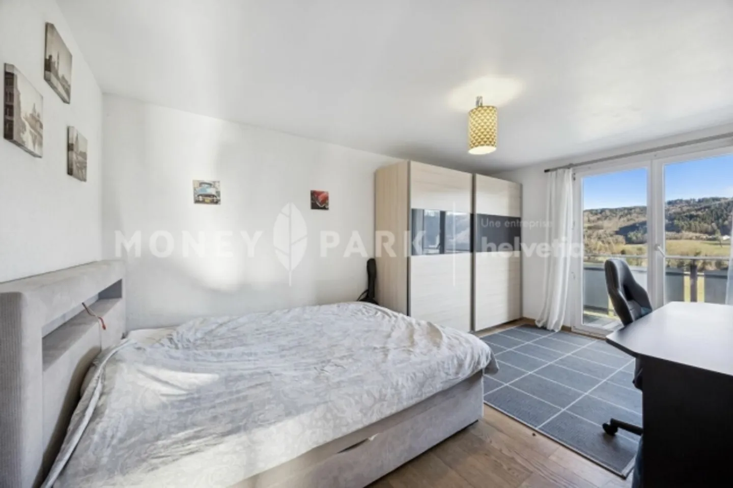 Affascinante Casa Familiare con Potenziale - Foto 7 di 14