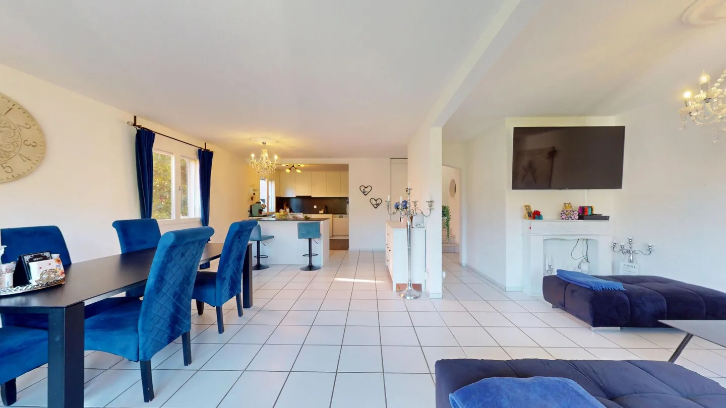 Charmantes Doppeleinfamilienhaus - Foto 4 von 12