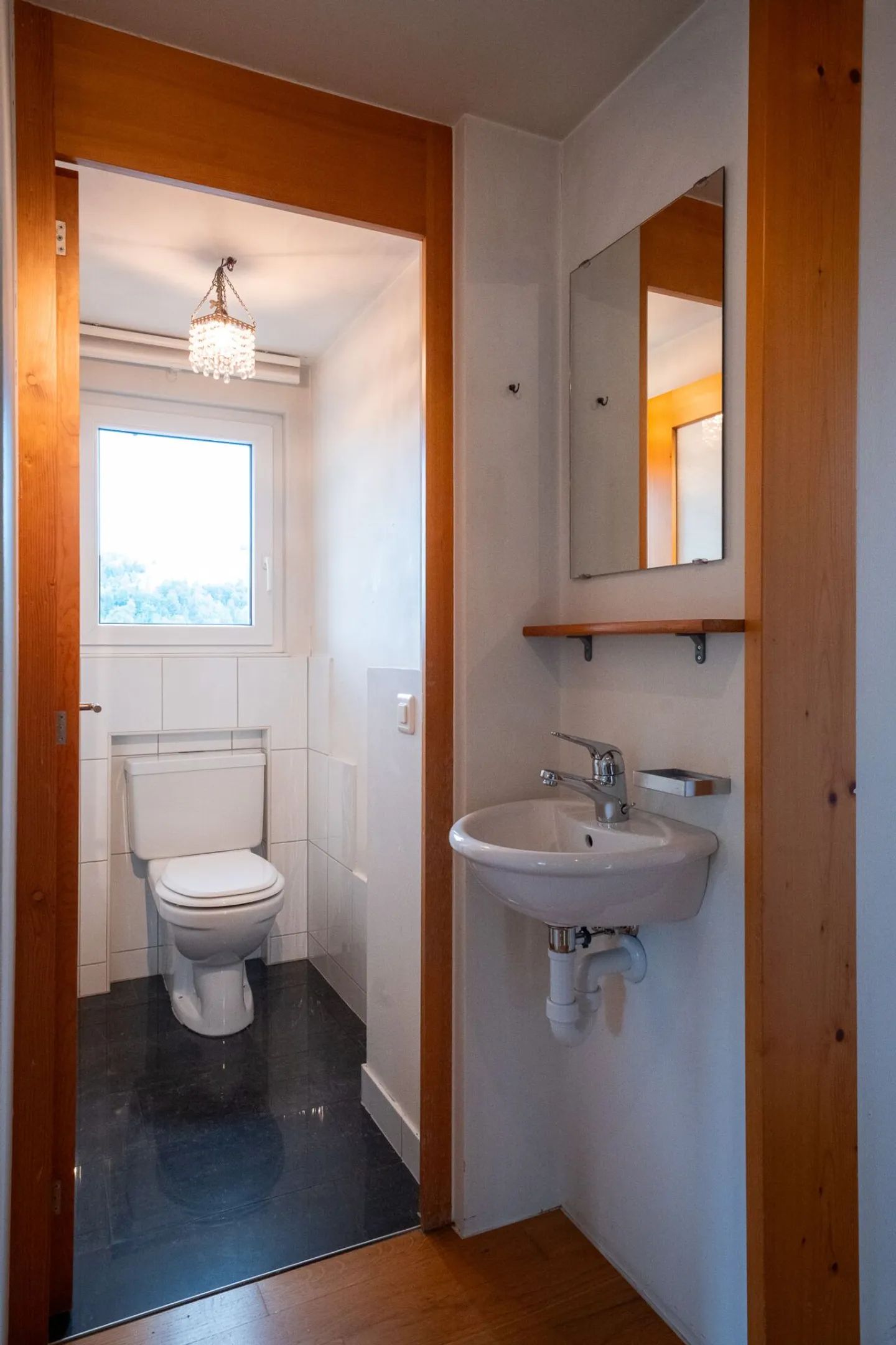 Appartement en penthouse spacieux de 3,5 pièces - Photo 6 sur 21