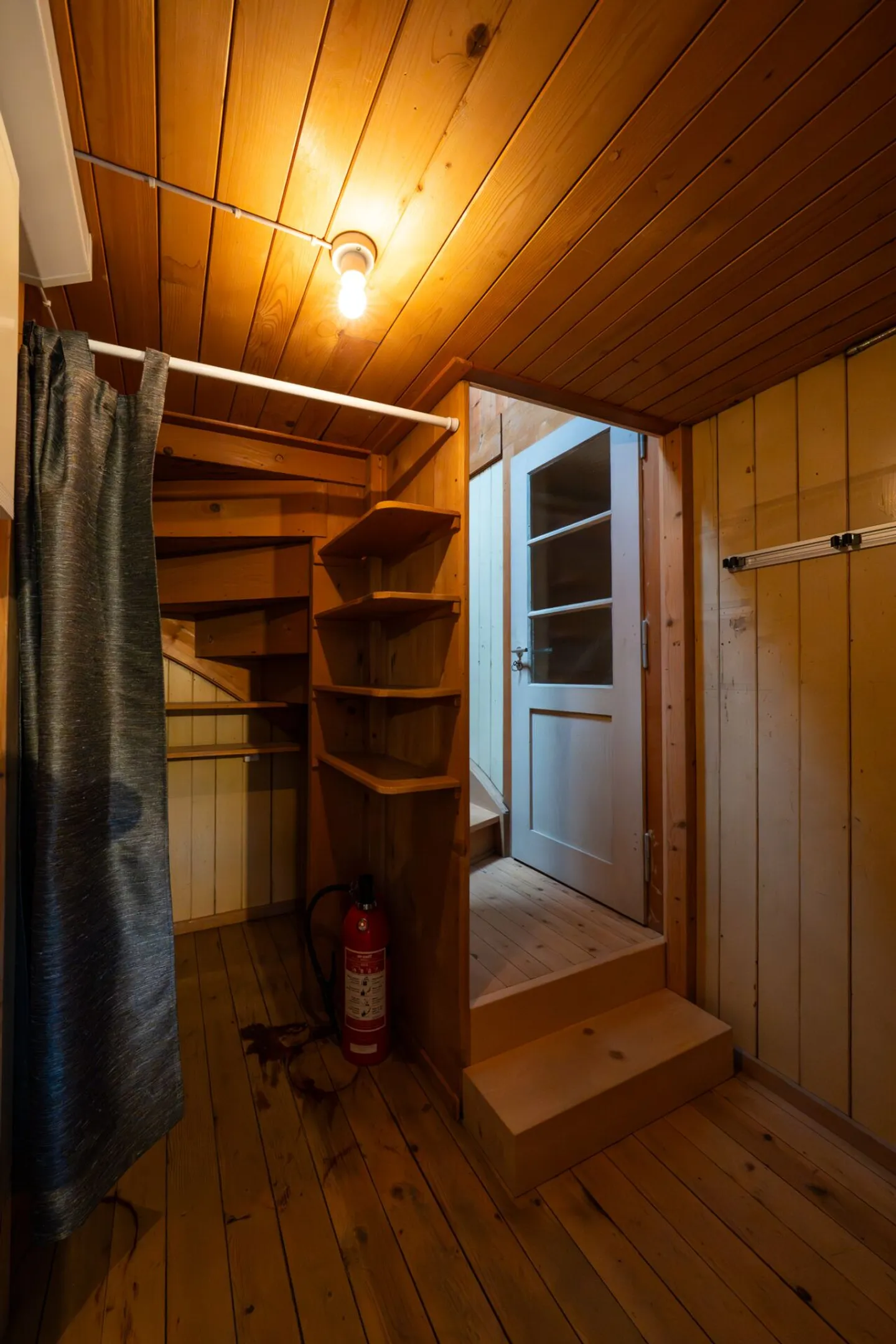Appartement en penthouse spacieux de 3,5 pièces - Photo 14 sur 21