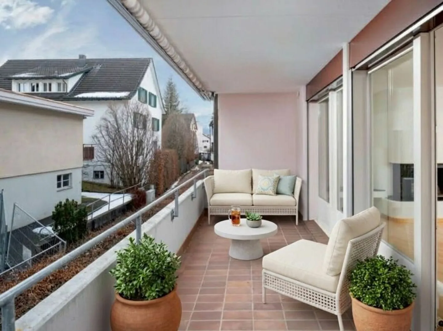 Geräumige Wohnung mit Balkon - Foto 4 von 14