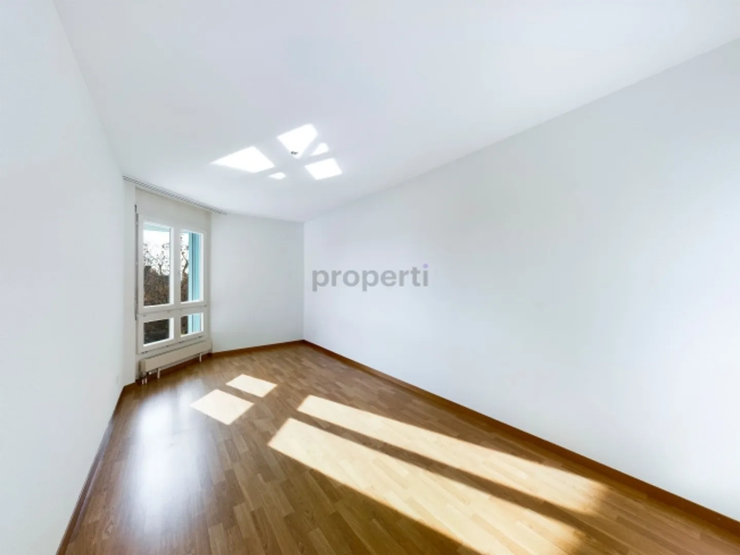 Incantevole e accogliente appartamento maisonette 4.5 su due piani a Wetzikon - Foto 4 di 10