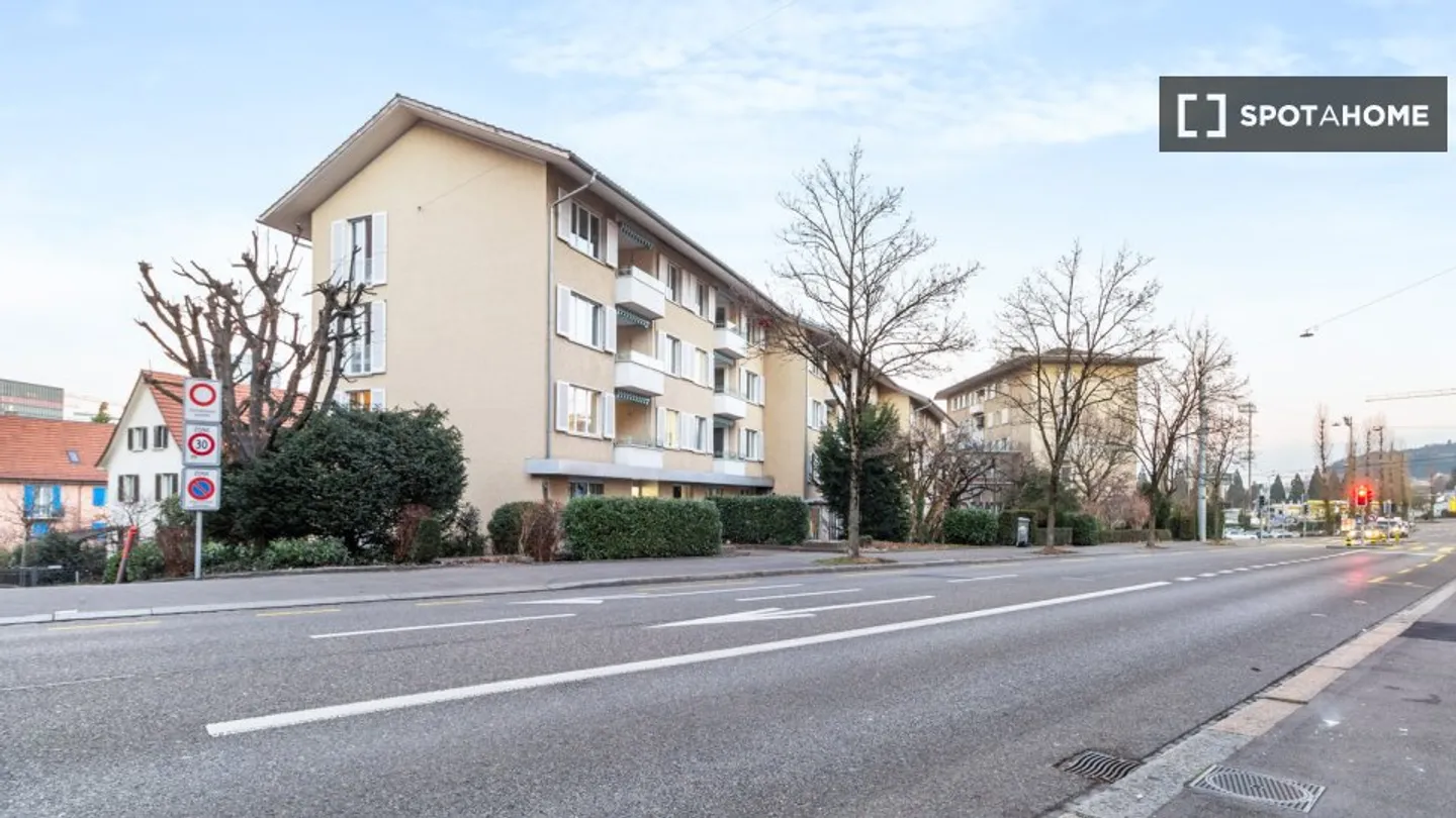 Découvrez, visitez et louez votre nouveau chez-vous en ligne en toute confiance. - Photo 17 sur 17