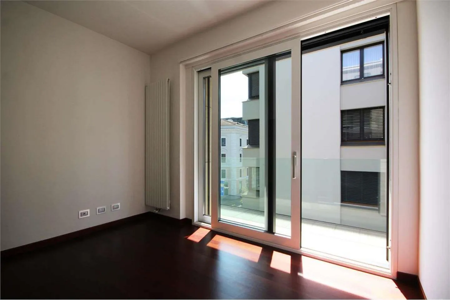 Lugano : appartement élégant et moderne de 4,5 pièces au centre - Photo 6 sur 12