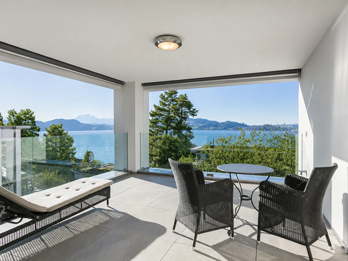 The View | Villa - Photo 11 of 13