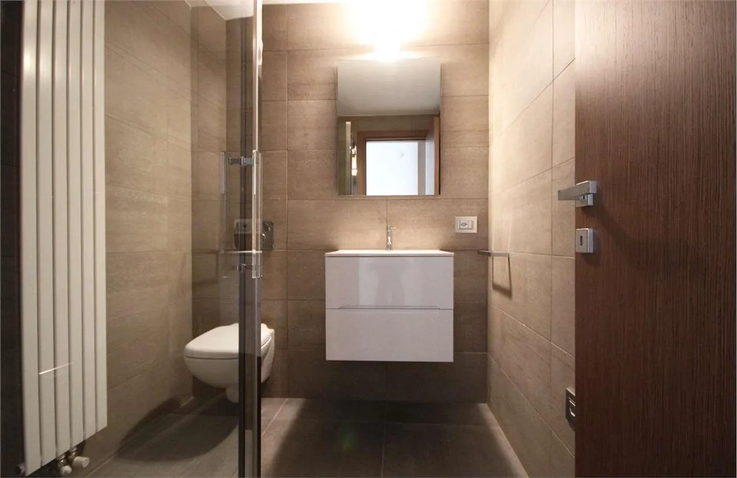 Lugano : appartement élégant et moderne de 4,5 pièces au centre - Photo 10 sur 12