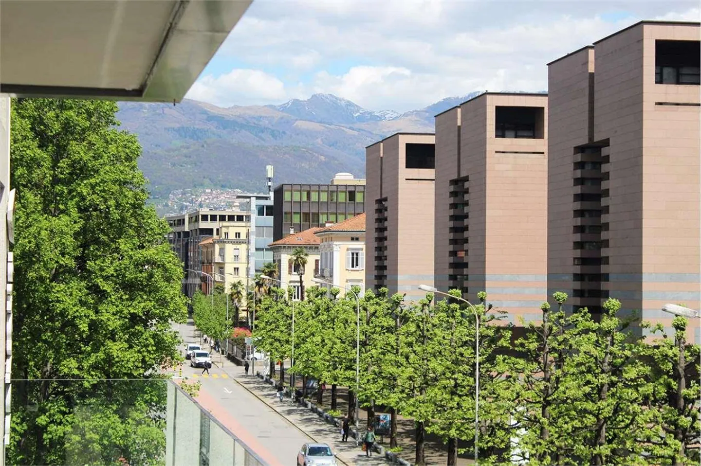 Lugano : appartement élégant et moderne de 4,5 pièces au centre - Photo 12 sur 12